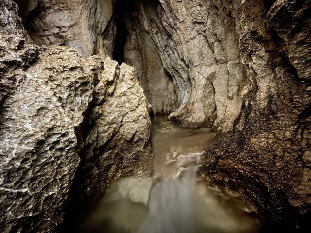 驚心動魄的探險路線！龍河洞 西本洞-水之洞窟開張！