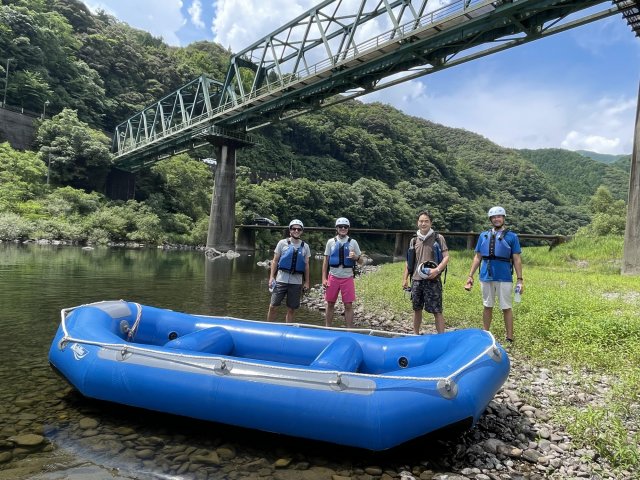 Ready for some fun along the Shimanto River?