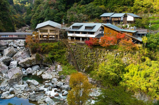 Hike the Nakatsu Gorge for adventure and good fortune