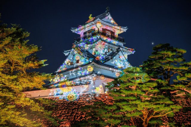 Magical projection mapping at Kochi Castle