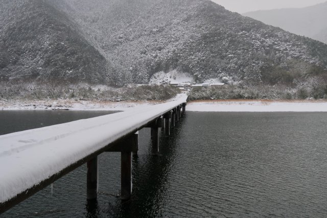 Winter wonderland along the Shimanto River
