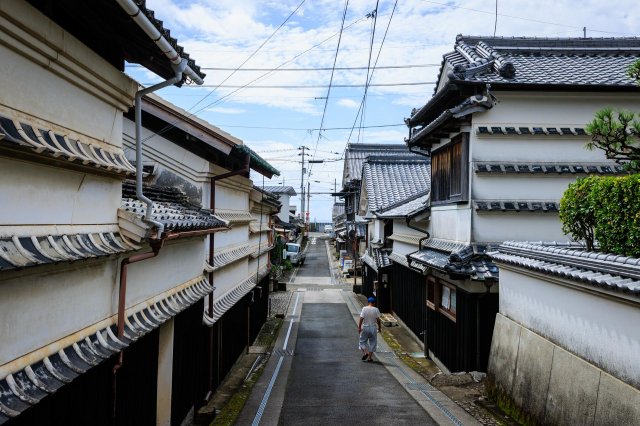 Clever architecture and yummy bread at Kiragawa｜Topics｜VISIT KOCHI JAPAN