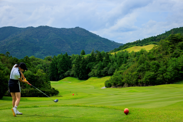 Your epic golf adventure awaits in Kochi (amateurs welcome)!
