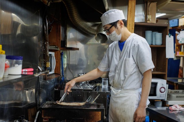 Fresh unagi (eel) from the Shimanto River is a must-try!
