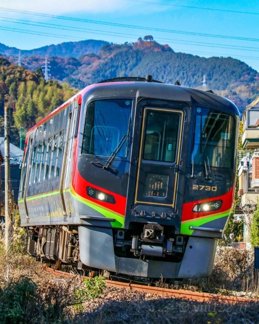 Ride from river to sea! All aboard the Limited Express train