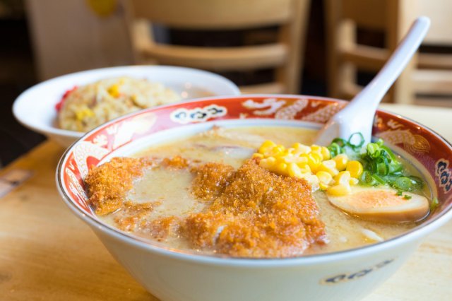 Road trip in Sakawa! Retro train, rural vistas, and tasty ramen