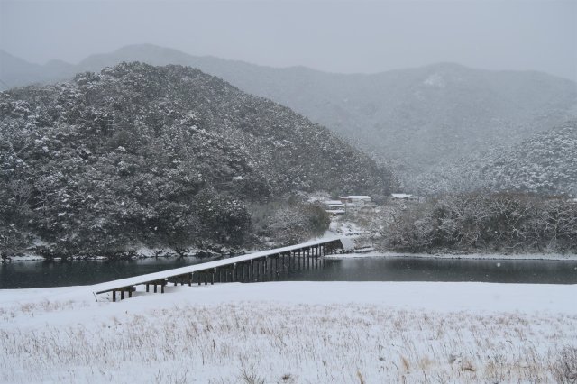 寒流到來！#四萬十川下雪了