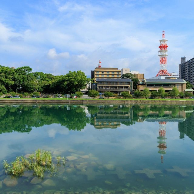 鏡川