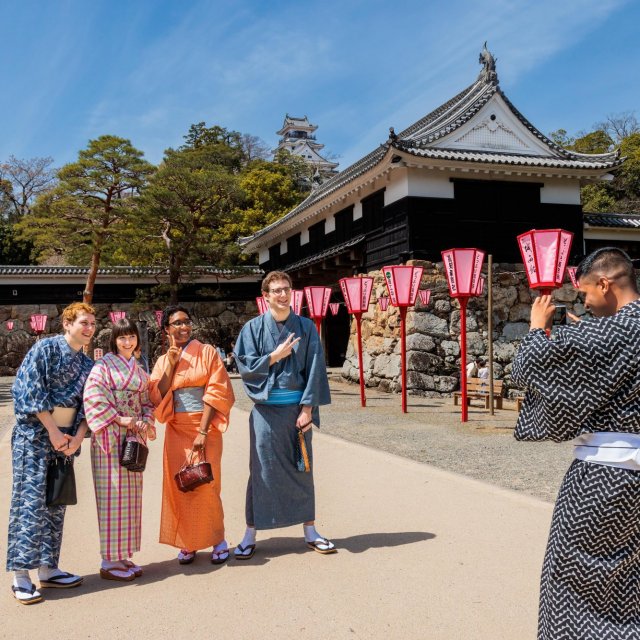 aiiro: Japanese Kimono & Culture Experience Salon