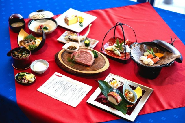 The Pure Wagyu Tosa Akaushi Gastronomy