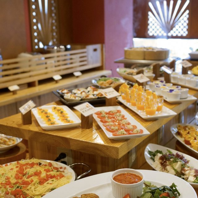 Buffet Restaurant Ezu