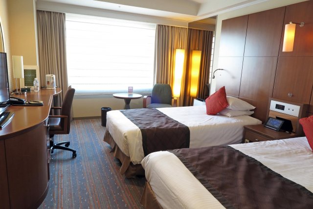 Kochi Station, Stay in Kochi City