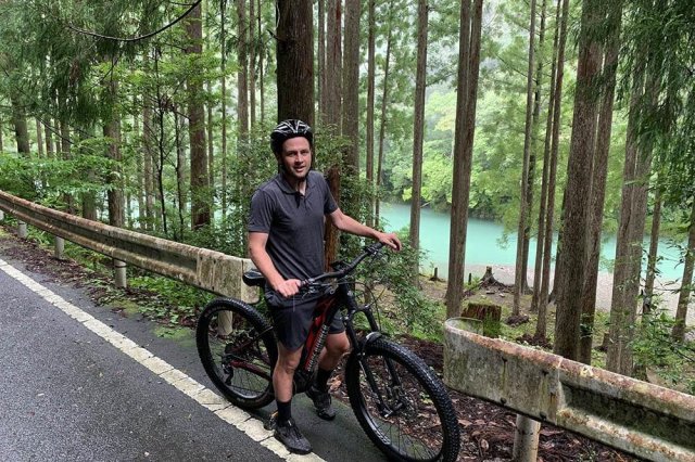 Trip through Forests and Villages by e-Bike, Riverside Road Cycling