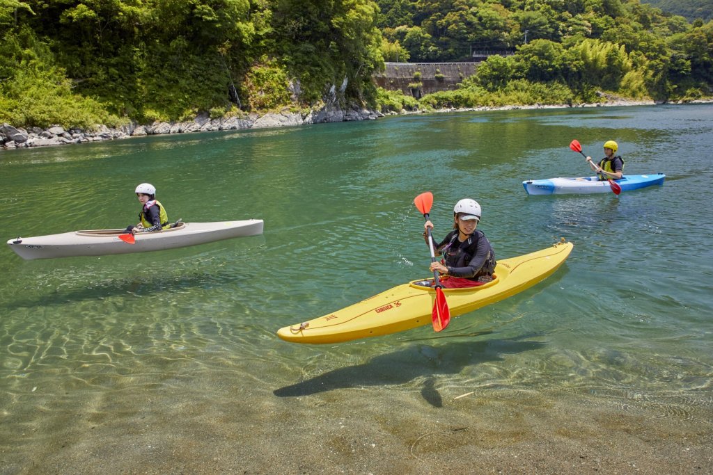 kayak trip japan